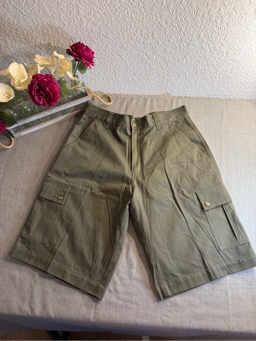 Mens Olive Green Cargo Shorts Stitch Basic Size 34 Cotton Button Closure Utility